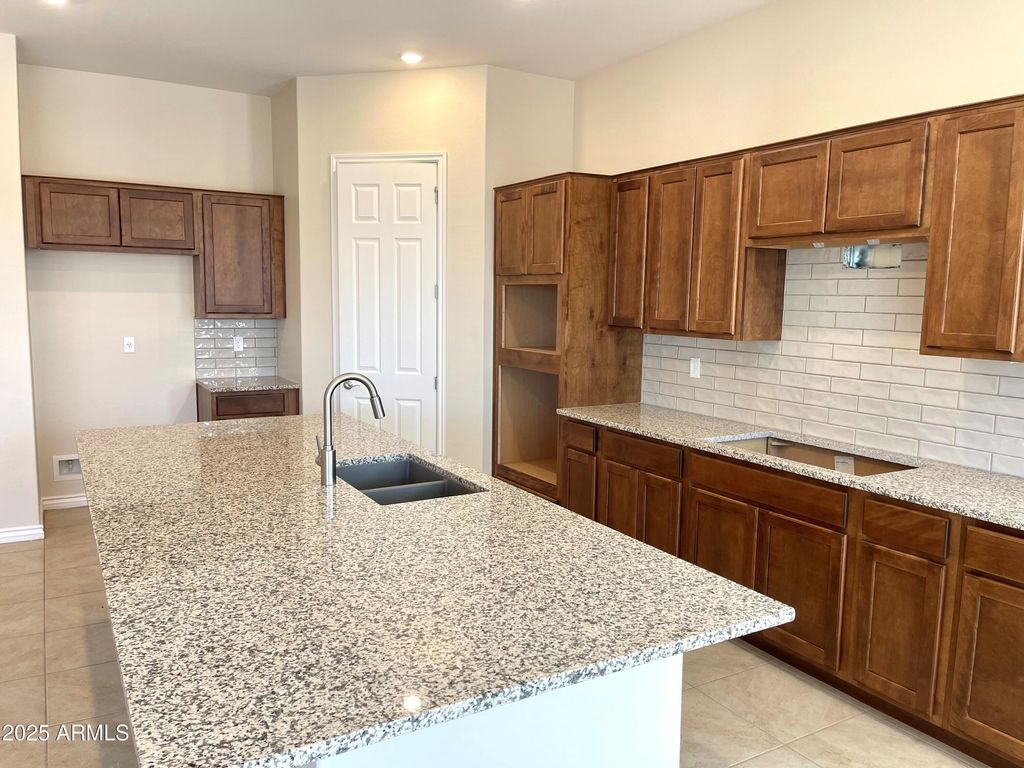 10022 W VERDE Lane, Avondale, AZ 85392 — photo 3
