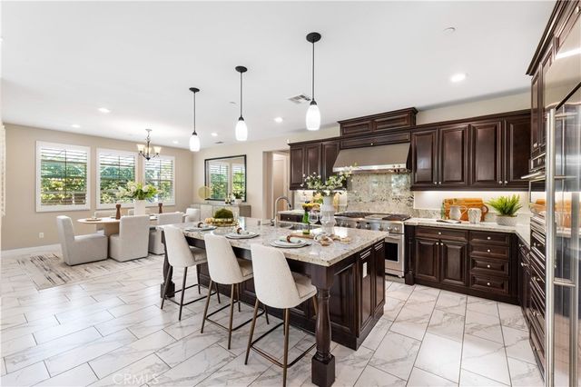 101 Tinker, Irvine, CA 92618