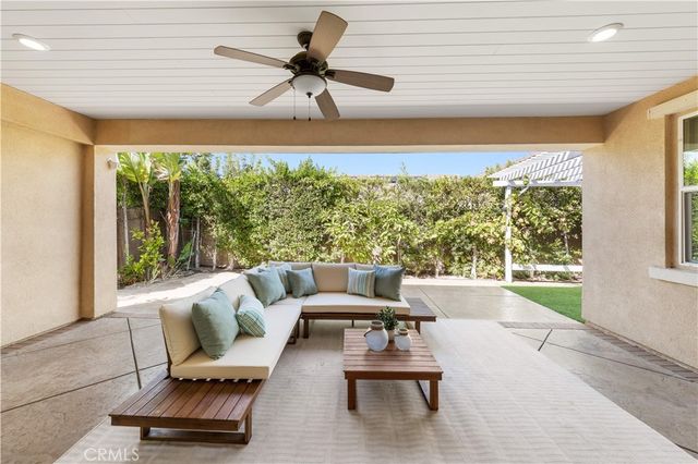 101 Tinker, Irvine, CA 92618