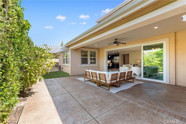 101 Tinker, Irvine, CA 92618