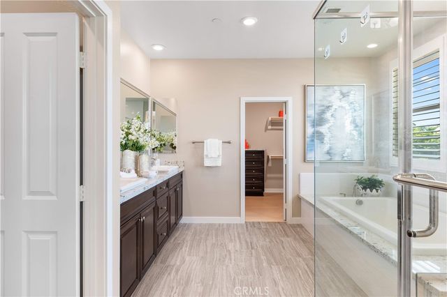 101 Tinker, Irvine, CA 92618