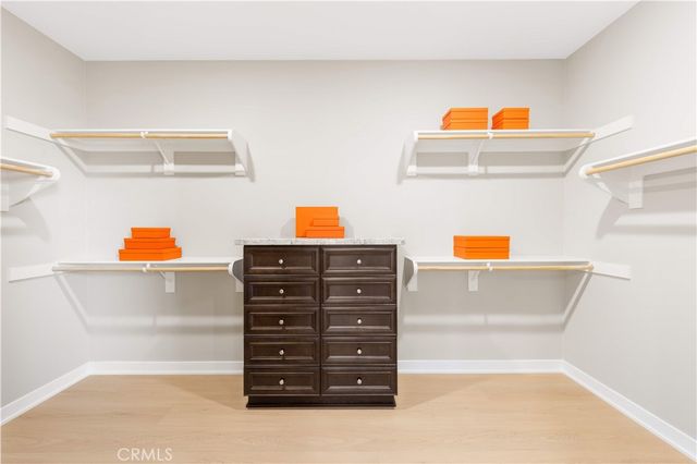 101 Tinker, Irvine, CA 92618