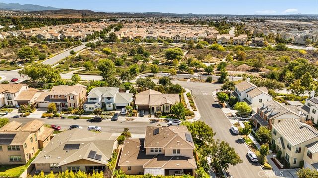 101 Tinker, Irvine, CA 92618