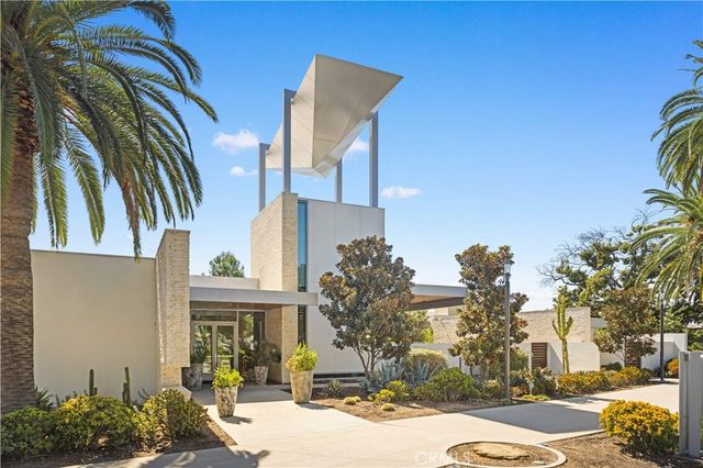 101 Tinker, Irvine, CA 92618