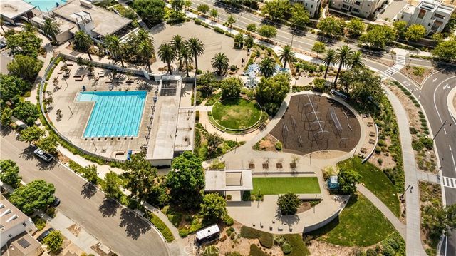 101 Tinker, Irvine, CA 92618