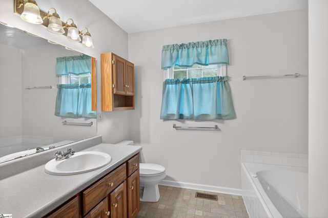 508 Lia Way, Easley, SC 29642