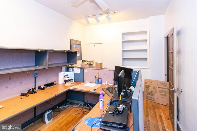 115 W SARATOGA ST, Baltimore, MD 21201