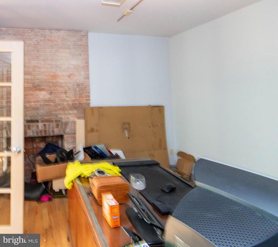 115 W SARATOGA ST, Baltimore, MD 21201