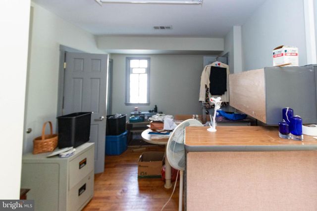115 W SARATOGA ST, Baltimore, MD 21201