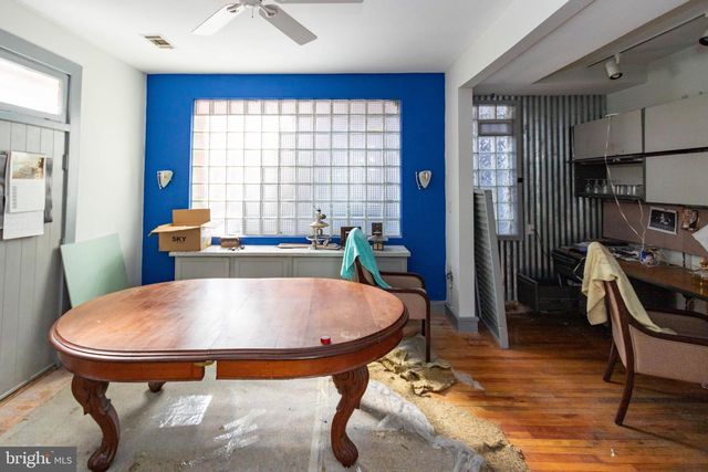 115 W SARATOGA ST, Baltimore, MD 21201