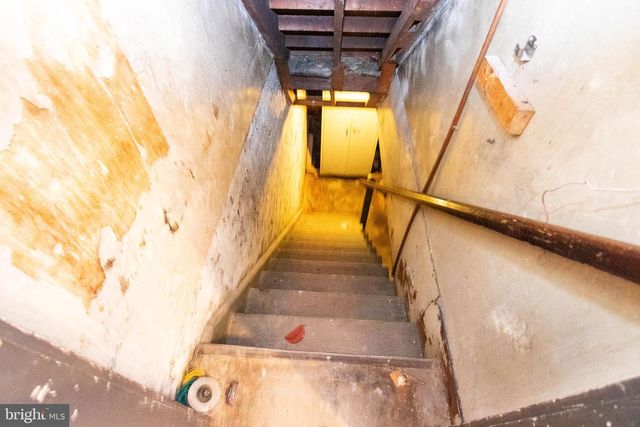 115 W SARATOGA ST, Baltimore, MD 21201