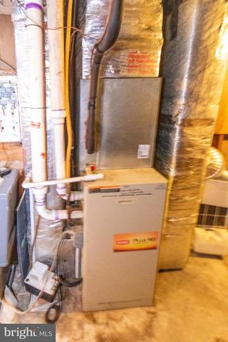 115 W SARATOGA ST, Baltimore, MD 21201