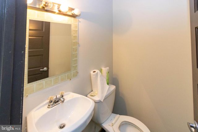 115 W SARATOGA ST, Baltimore, MD 21201