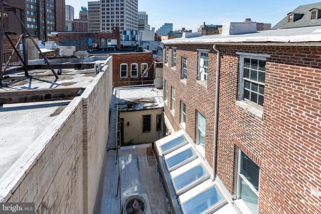 115 W SARATOGA ST, Baltimore, MD 21201