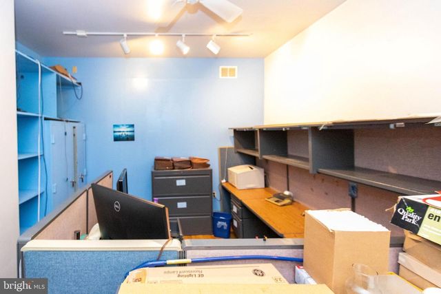 115 W SARATOGA ST, Baltimore, MD 21201