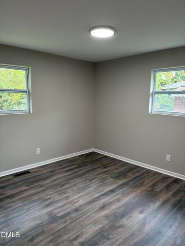 1405 N Hyde Park Avenue, Durham, NC 27701