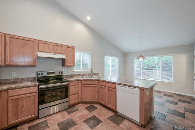4835 S Danube Way, Aurora, CO 80015
