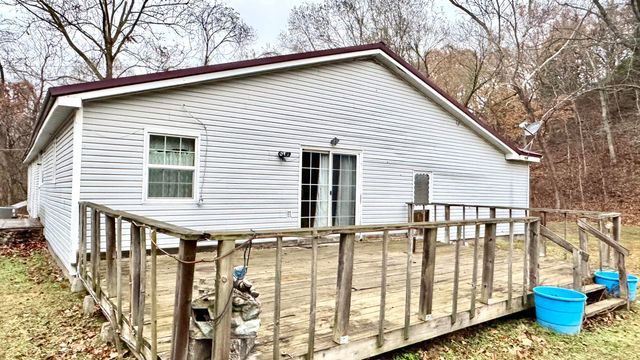 67041 E 166 Road, Wyandotte, OK 74370