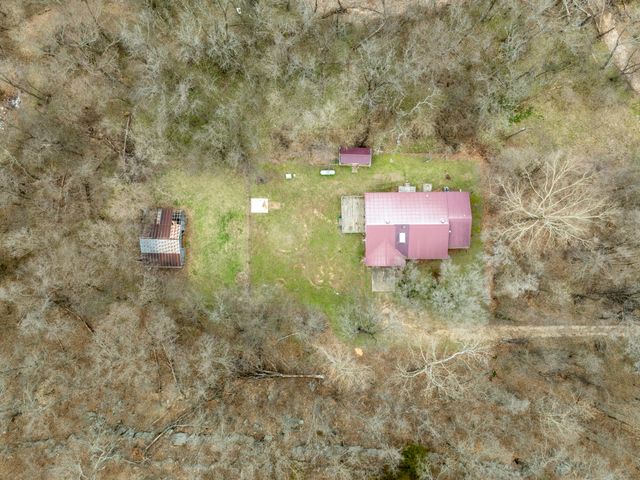 67041 E 166 Road, Wyandotte, OK 74370