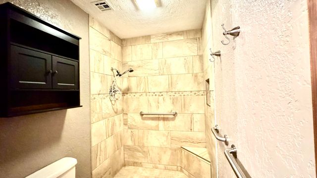 67041 E 166 Road, Wyandotte, OK 74370