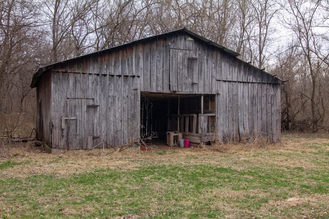 67041 E 166 Road, Wyandotte, OK 74370