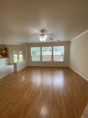 2817 Cascade Falls DR, Austin, TX 78738