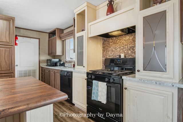 30 Saint Pauls Drive, Bourbonnais, IL 60914