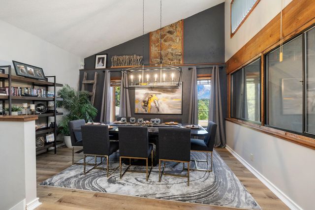 3963 E El Dorado Street, Springfield, MO 65809