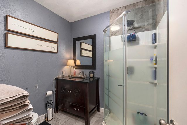 3963 E El Dorado Street, Springfield, MO 65809