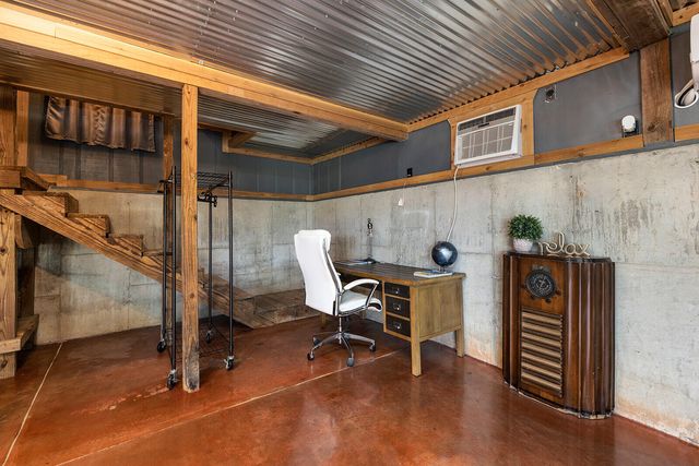 3963 E El Dorado Street, Springfield, MO 65809