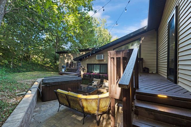 3963 E El Dorado Street, Springfield, MO 65809