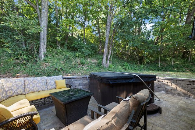 3963 E El Dorado Street, Springfield, MO 65809