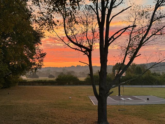 3963 E El Dorado Street, Springfield, MO 65809