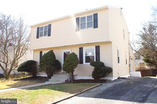 307 PARK CIR, Norwood, PA 19074