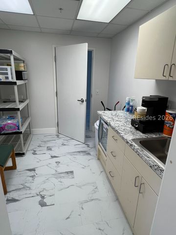 14 Oak Forest Road 100E, Bluffton, SC 29910