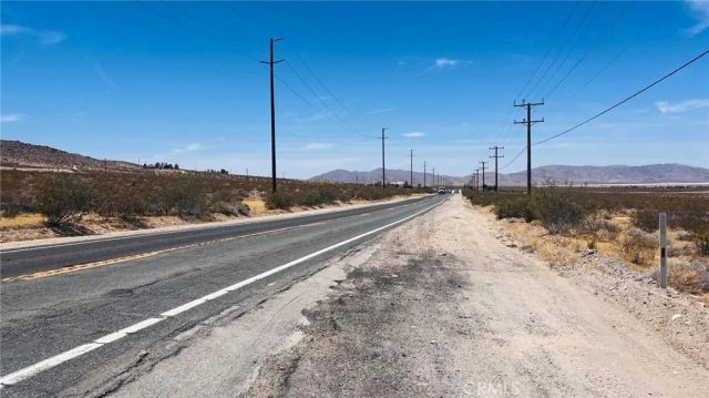 4491114 Highway 18, Lucerne Valley, CA 92356