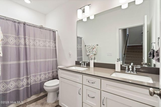 302 Sailor Sky Way, Hampstead, NC 28443