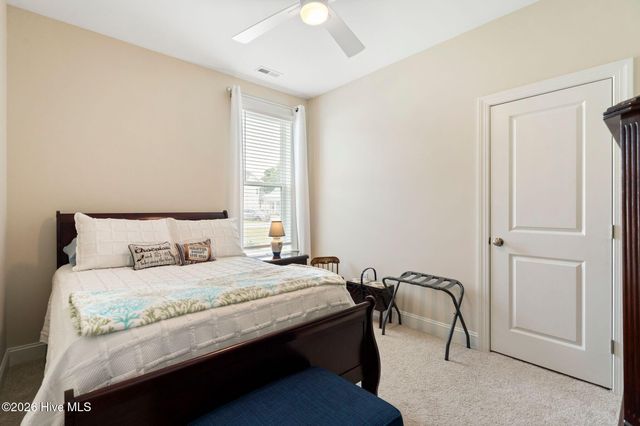 302 Sailor Sky Way, Hampstead, NC 28443