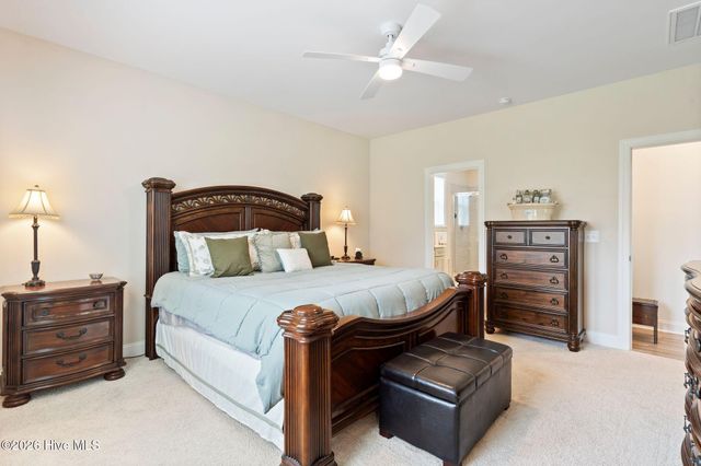 302 Sailor Sky Way, Hampstead, NC 28443