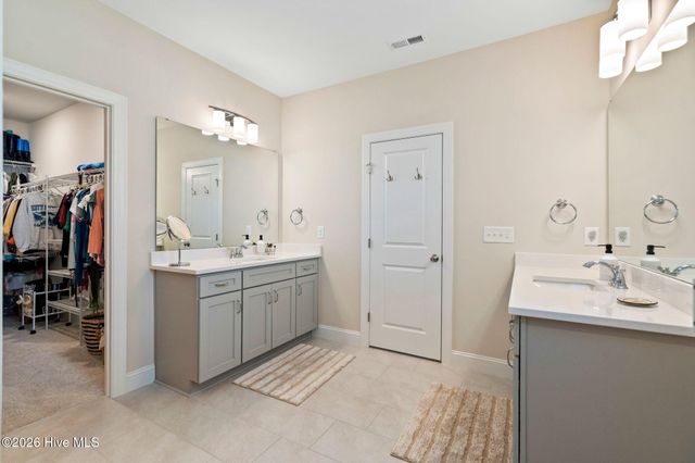 302 Sailor Sky Way, Hampstead, NC 28443