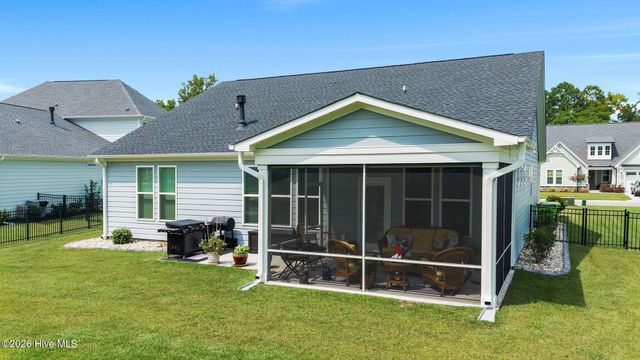 302 Sailor Sky Way, Hampstead, NC 28443