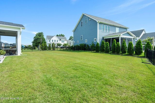 302 Sailor Sky Way, Hampstead, NC 28443