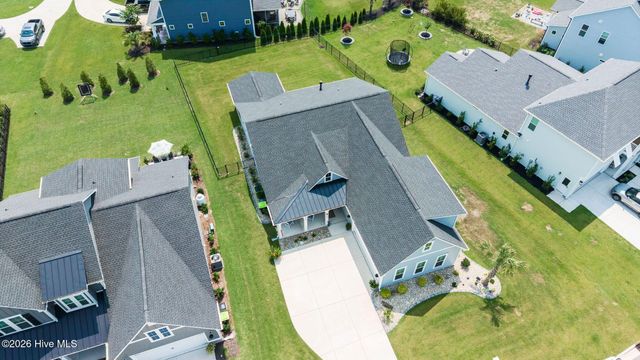 302 Sailor Sky Way, Hampstead, NC 28443