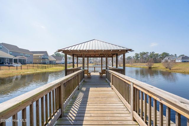 302 Sailor Sky Way, Hampstead, NC 28443