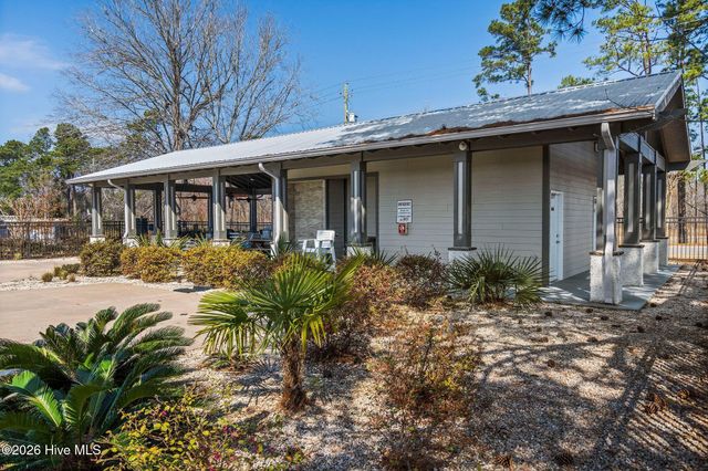 302 Sailor Sky Way, Hampstead, NC 28443