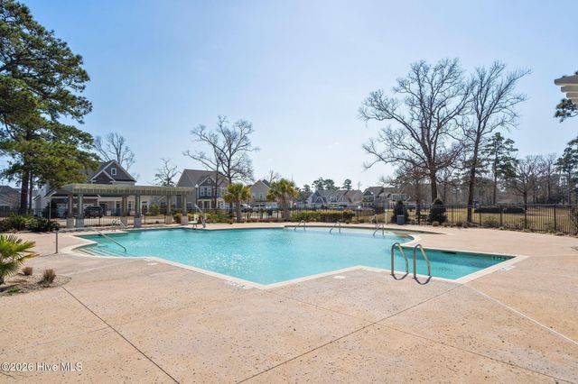 302 Sailor Sky Way, Hampstead, NC 28443