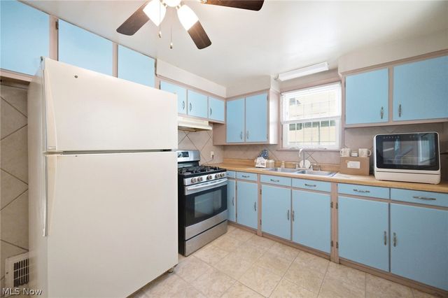 3309 W 32 Street, Cleveland, OH 44109