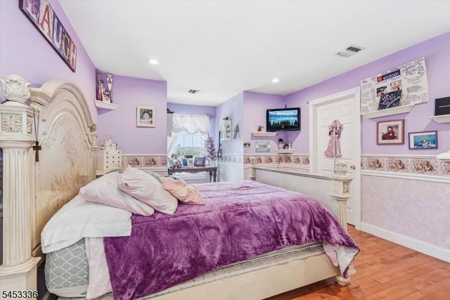 10 Skyler Ct, Jefferson Twp., NJ 07438