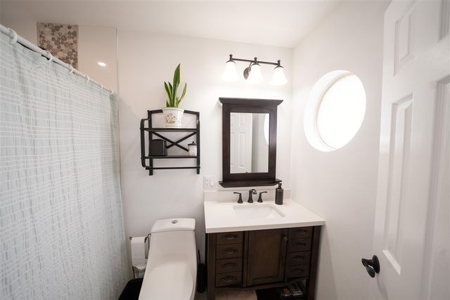 3612 Country Vista Drive, Burleson, TX 76028