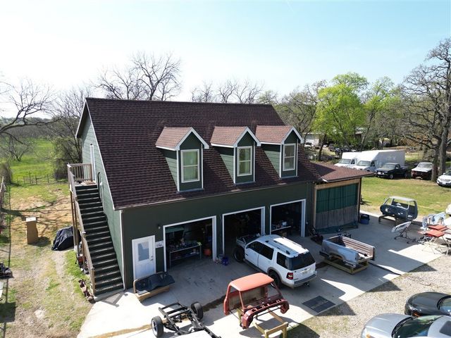 3612 Country Vista Drive, Burleson, TX 76028